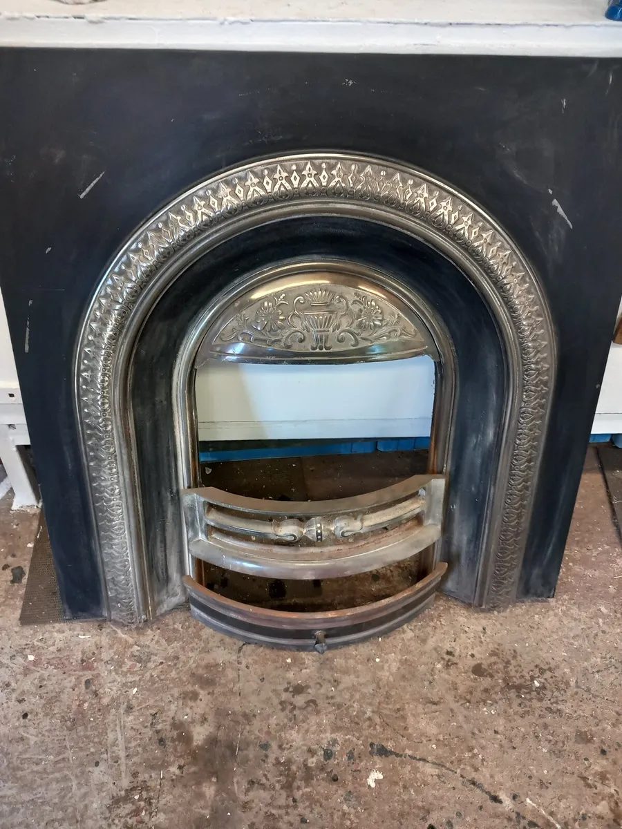 Fireplace insert