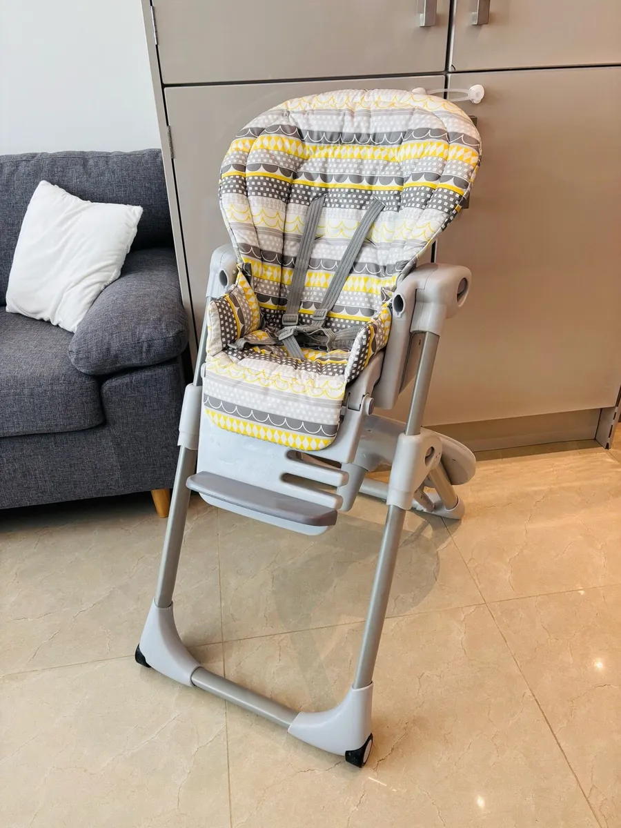 Joie Mimzy high chair - Image 2