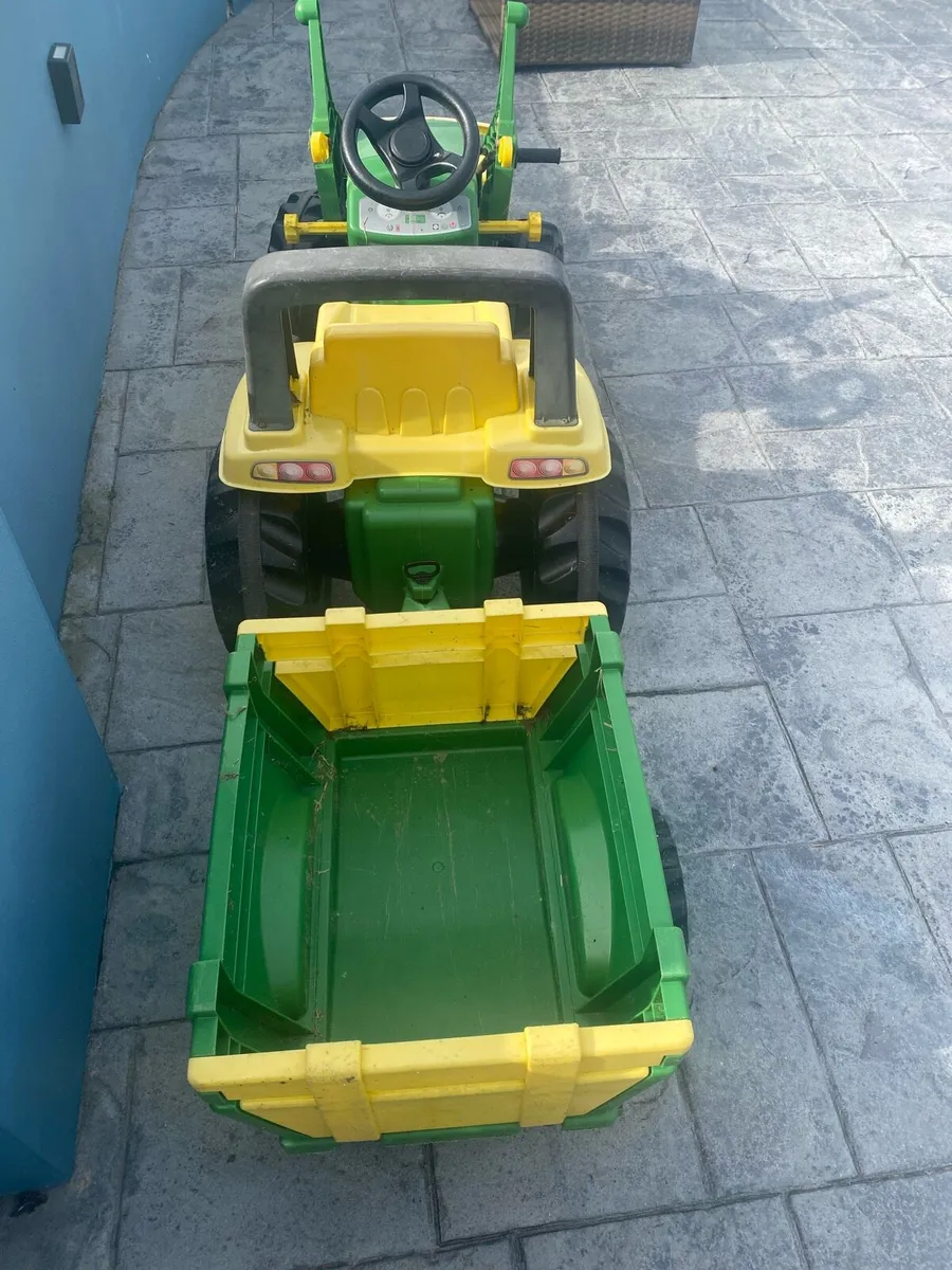 Pedal tractor for sale - Image 3
