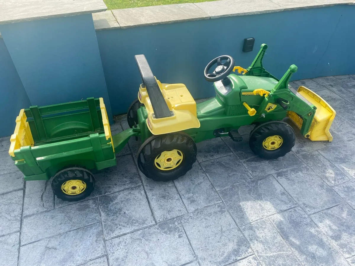 Pedal tractor for sale - Image 1