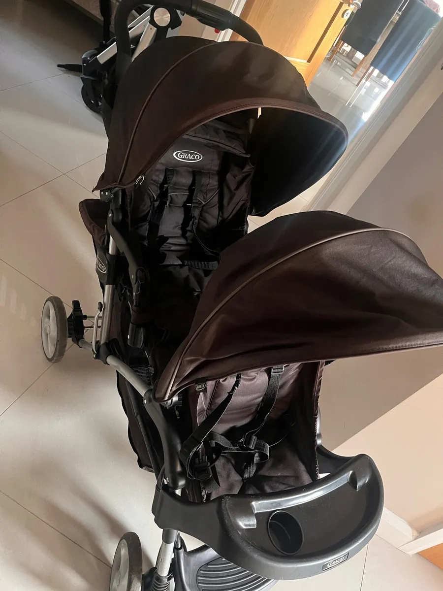 Double buggy - Image 1
