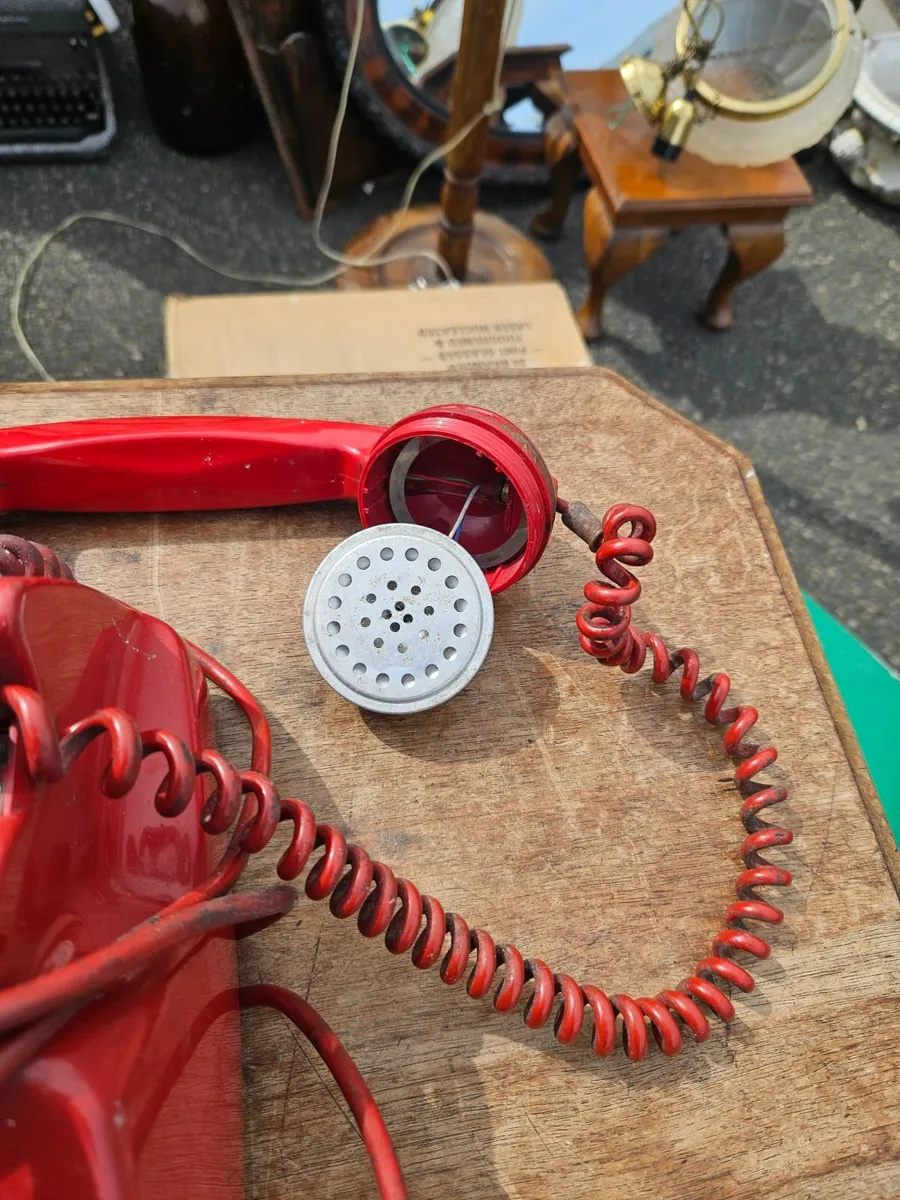 Vintage Retro Red Telephone - Image 2