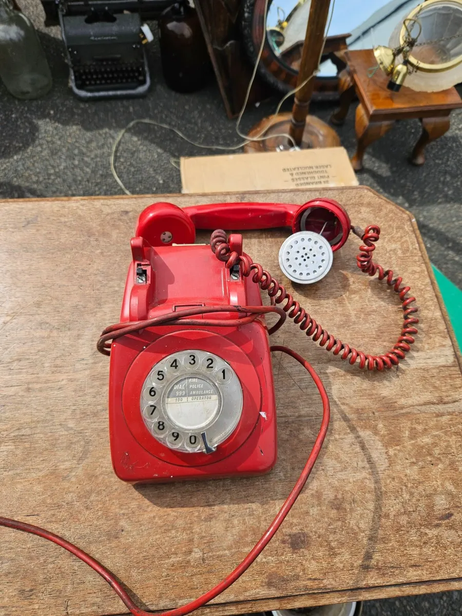 Vintage Retro Red Telephone - Image 3