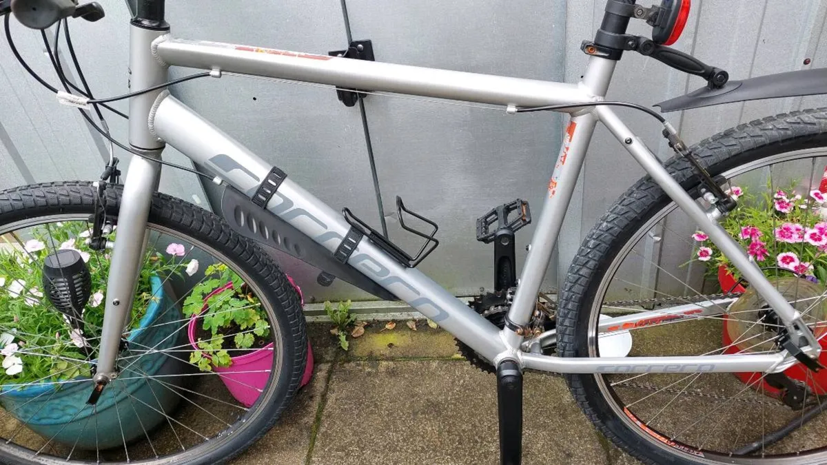 Carrera Parva Hybrid Bike - Image 2