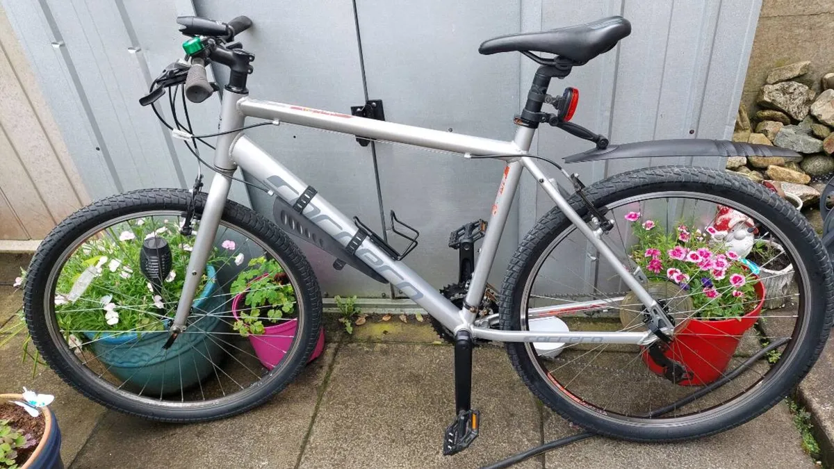 Carrera Parva Hybrid Bike - Image 4