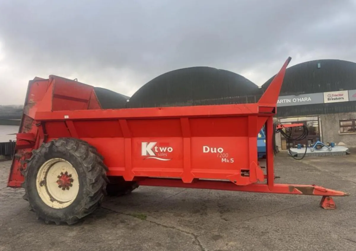 KTwo Duo 1200 MK2 Rear Discharge Spreader - Image 3