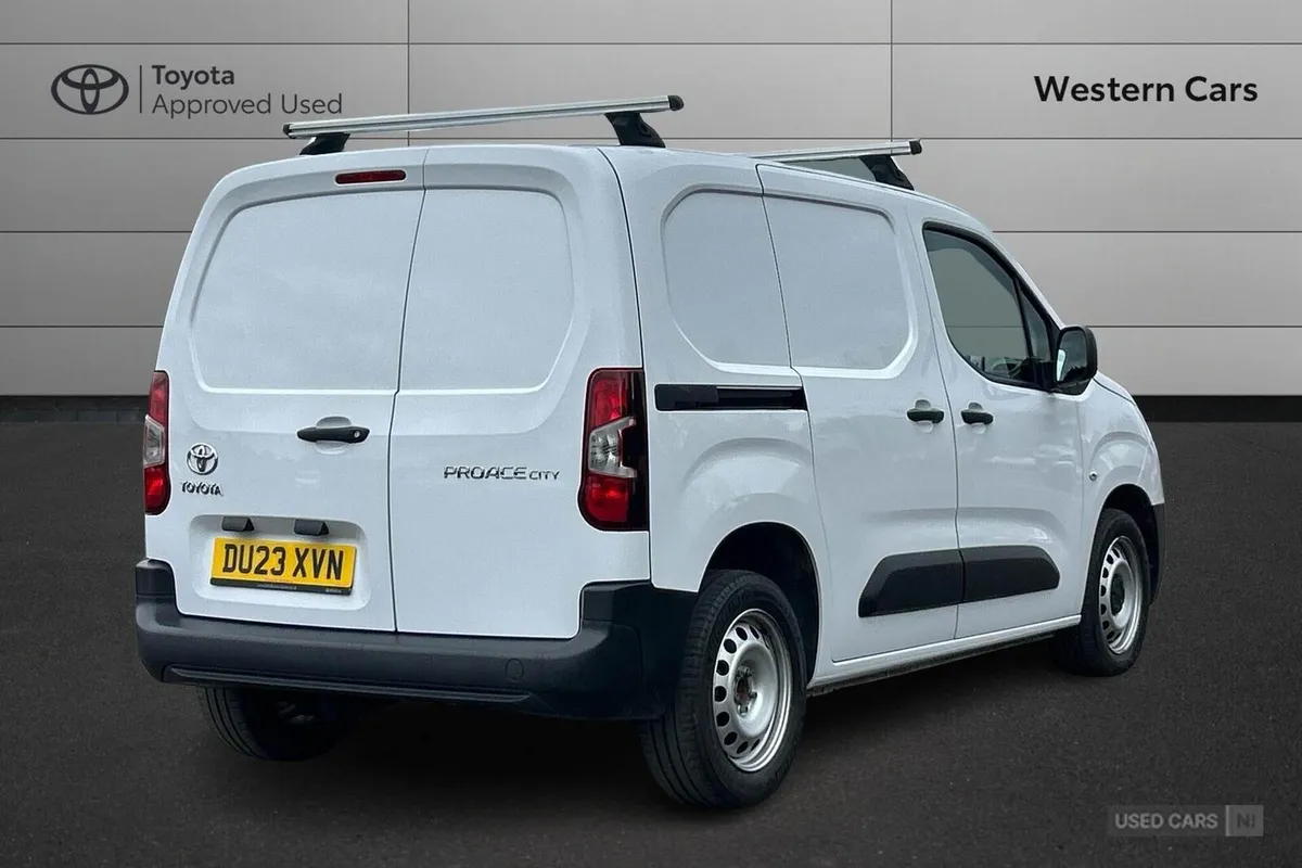 Toyota Proace City 1.5 BlueHDi Active Short Panel - Image 2