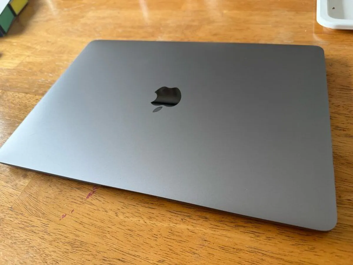 MacBook Air M1 16GB RAM 256GB Storage - Image 2