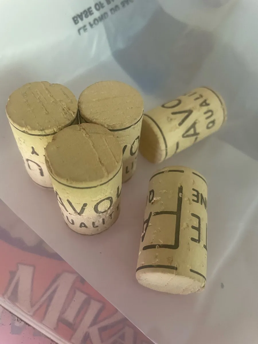Wine corks - Image 2