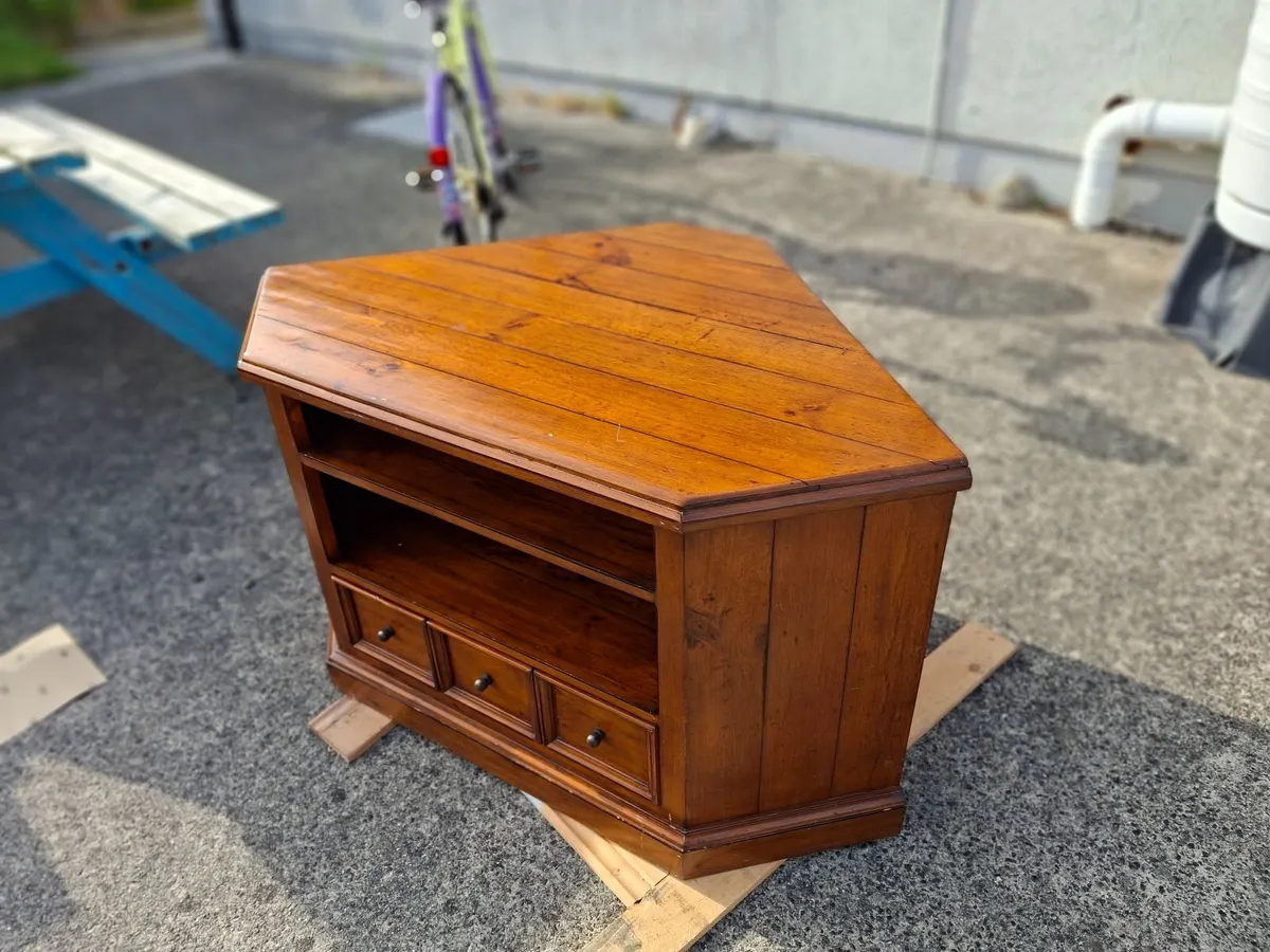 Furniture - Image 3