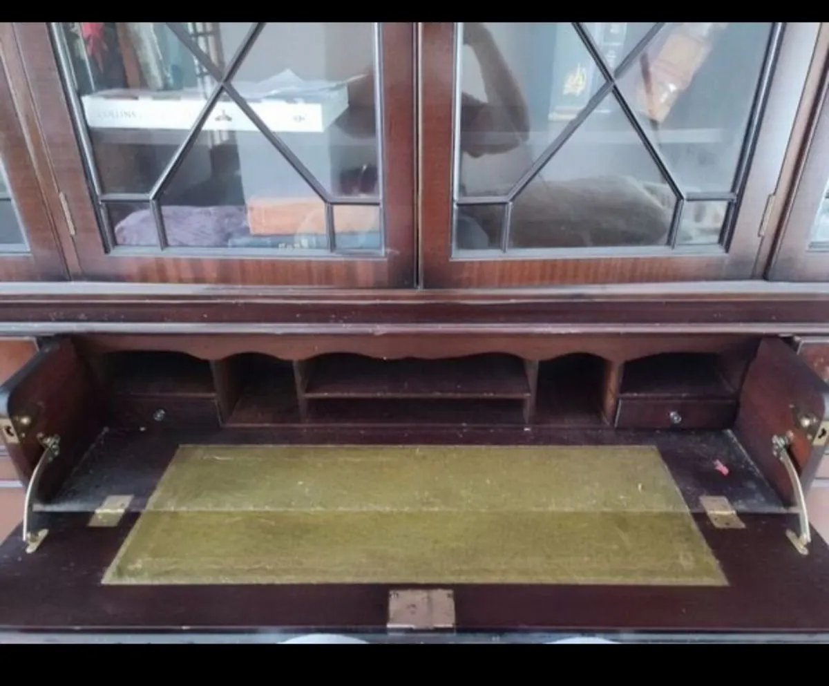 Vintage Display case with writing desk - Image 3