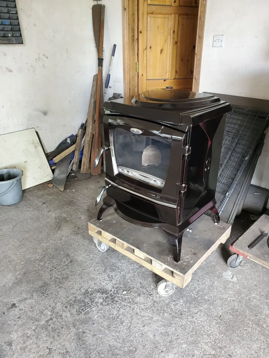 Stanley Reginald solid fuel boiler stove - Image 2