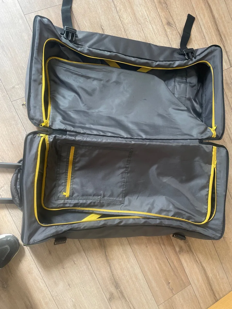 Tripp luggage bag large - Image 2