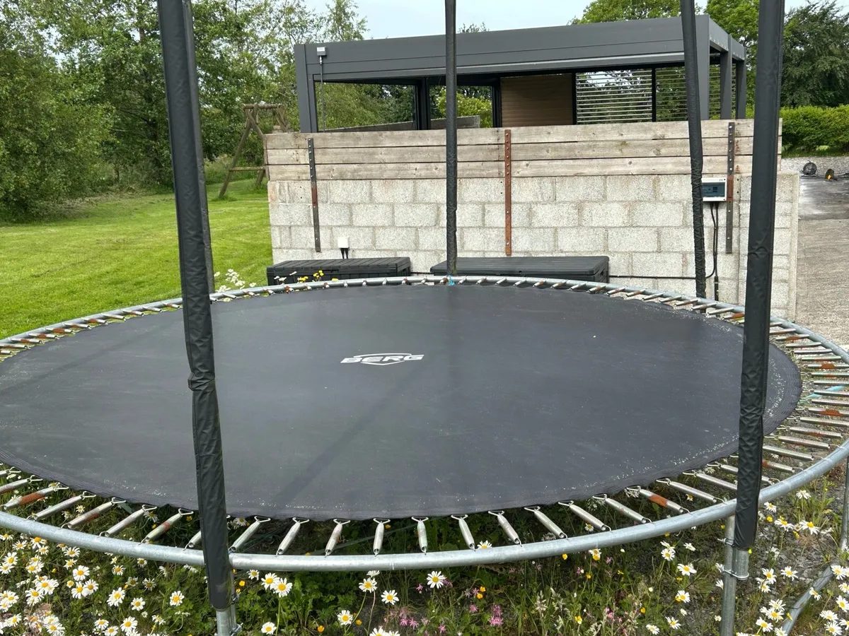 Berg 13’ trampoline