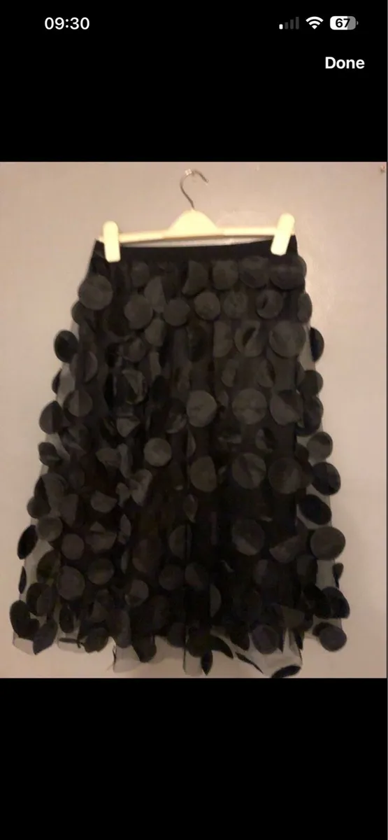 Ladies stunning skirt size S €15 - Image 4
