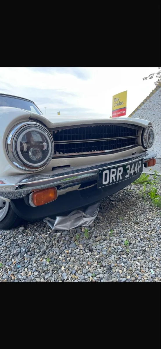 Triumph TR6 1976 - Image 3