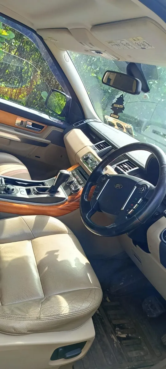 Range Rover Sport - Image 3