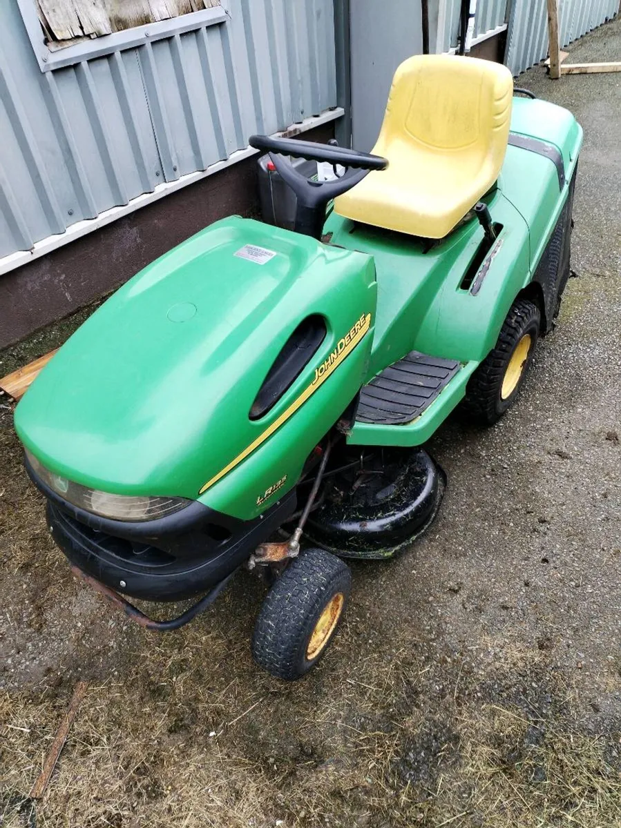 John deere LR135 - Image 2