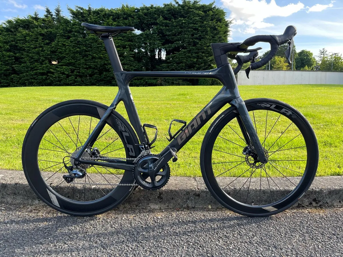Road Bike Giant Propel Advanced 1 Carbon Ultegra - Image 1