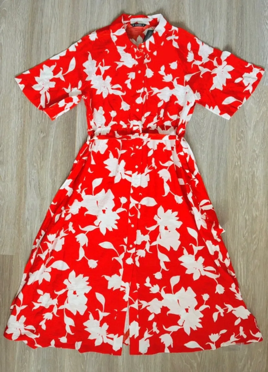 NEW Red & White Summer Floral Shirt Dress: Size 14 - Image 2