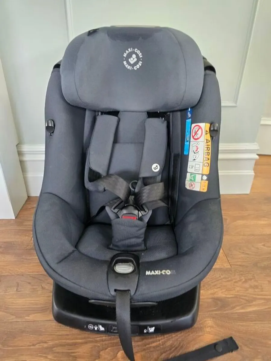 Maxi Cosi Axissfix 360 i-Size Car Seat - Image 4