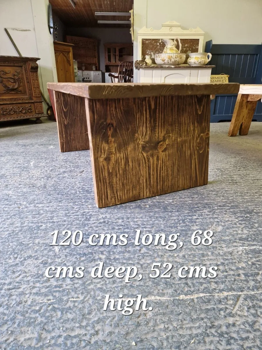 Large reclaimed wood coffee table - Image 4