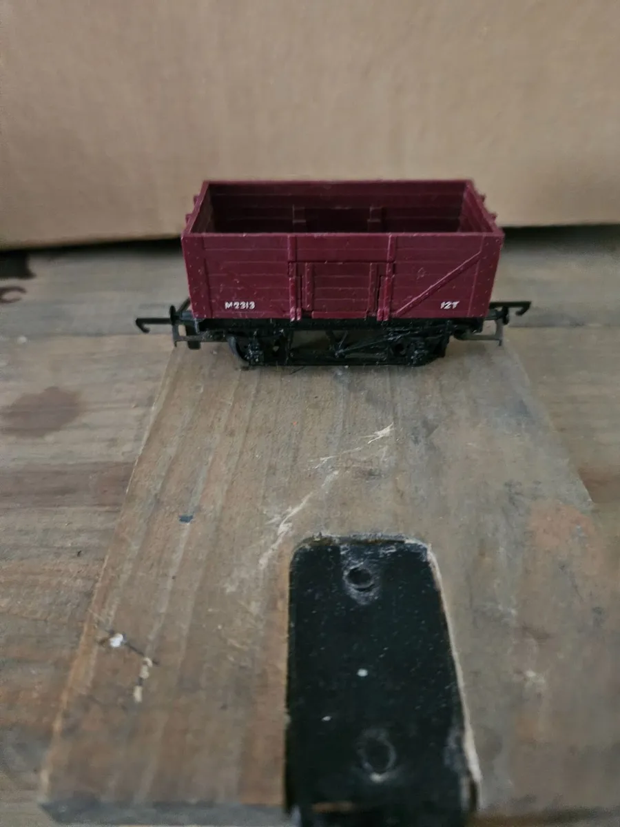 Hornby Lima OO Gauge Wagon - Image 2