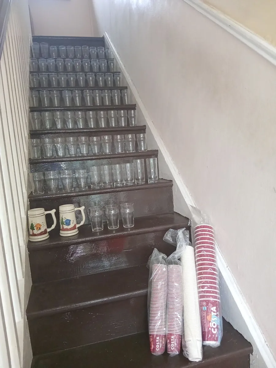 75 GLASSES & 198 NEW DISPOSABLE CUPS - Image 1