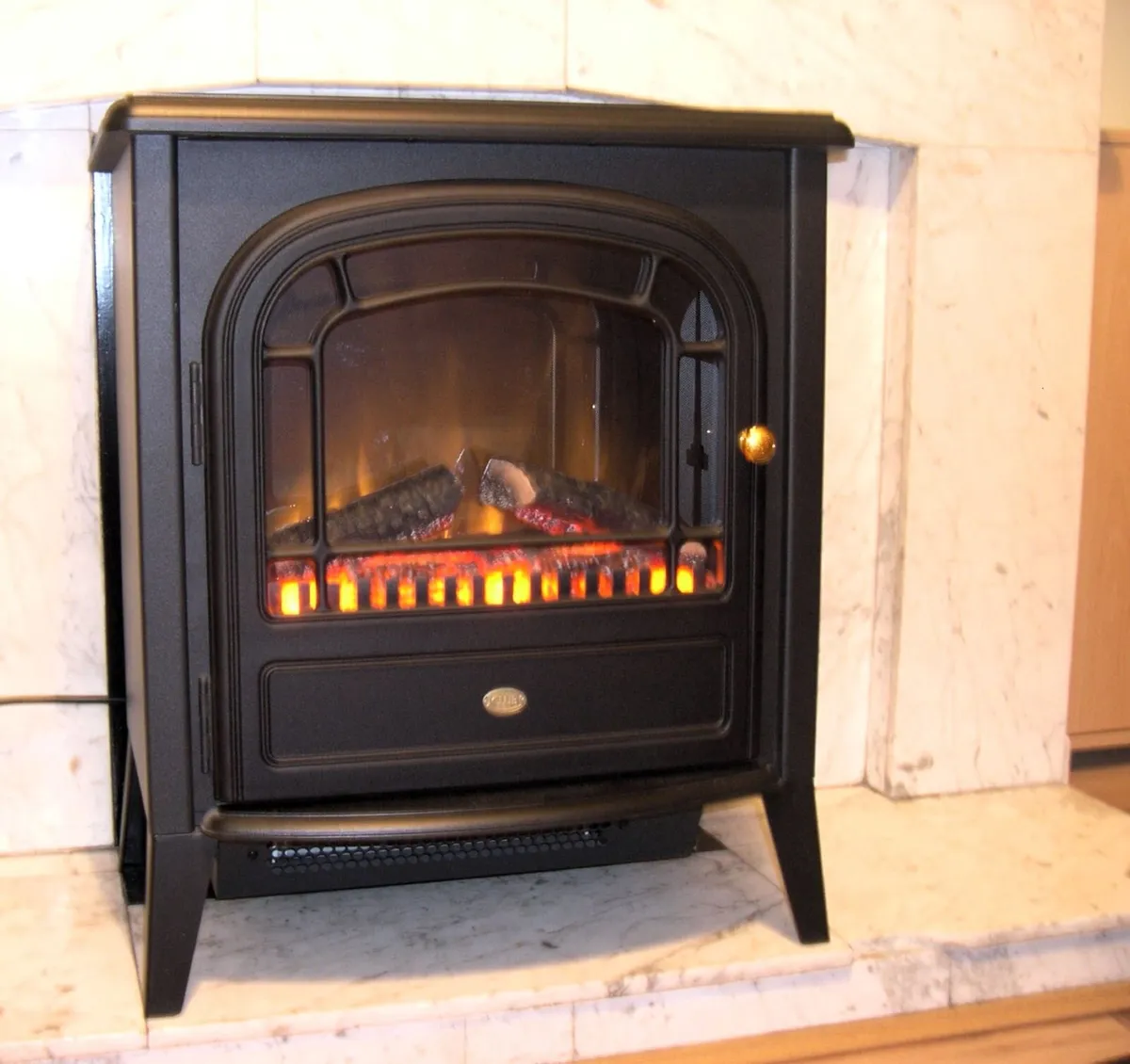 Dimplex Electric Fire €180 - Image 1