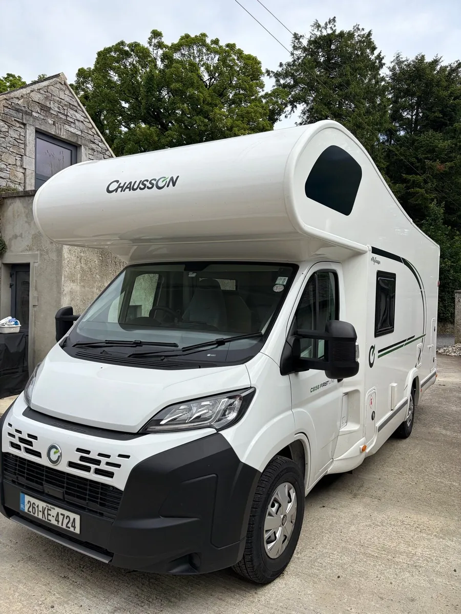 261 Chausson C656 7 berth - Image 2