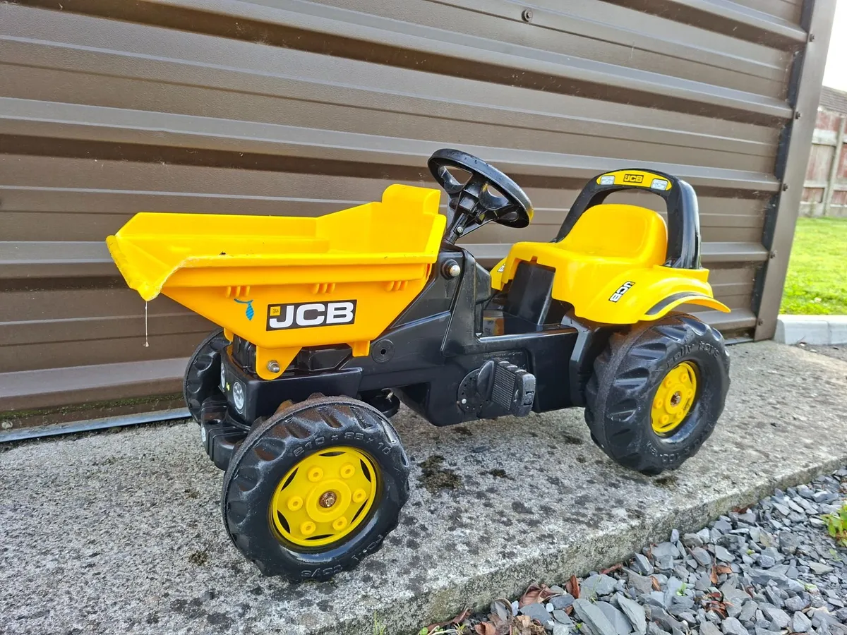 Kids ride-on JCB dumper - Image 3