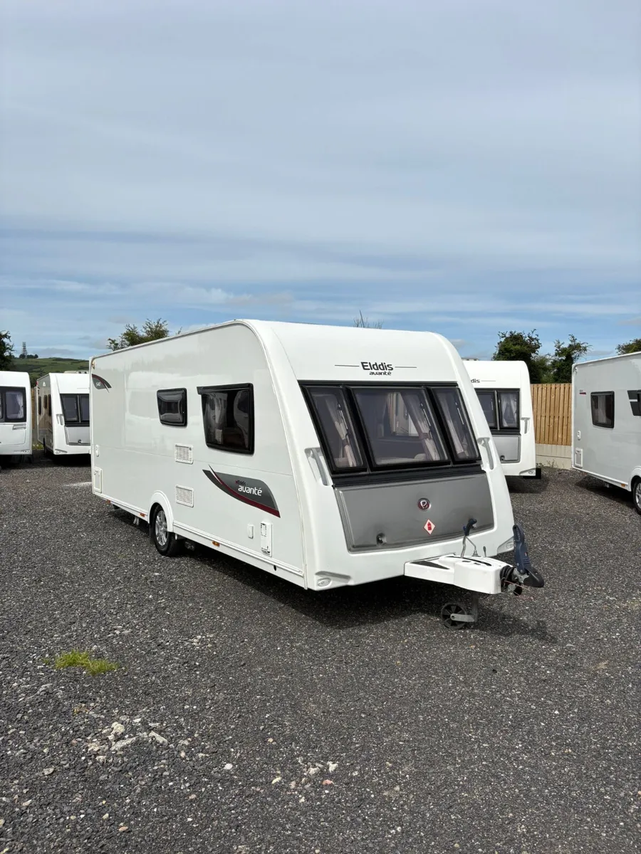 Elddis Avante 4 Berth Fixed Bed Caravan - Image 2