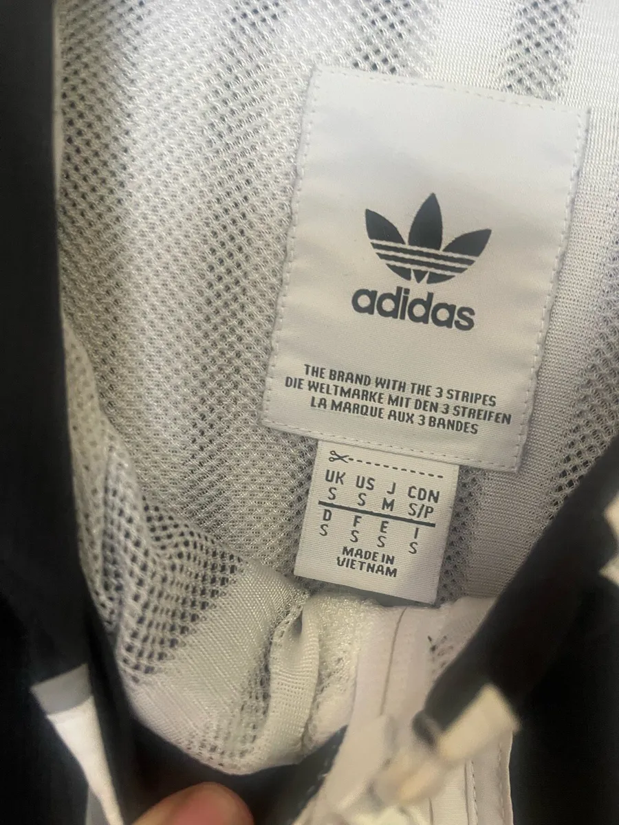 Adidas Rain jacket - Image 2