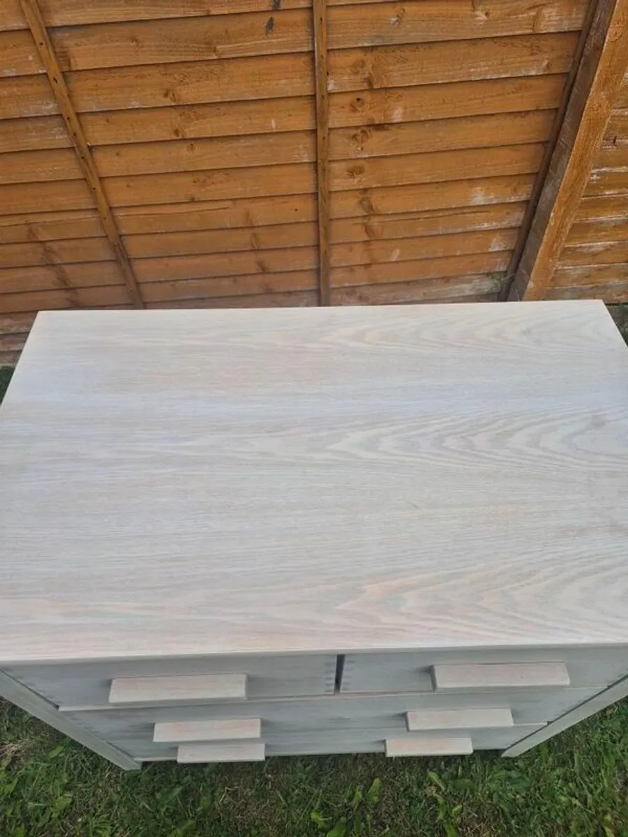 chest of drawers - Image 4