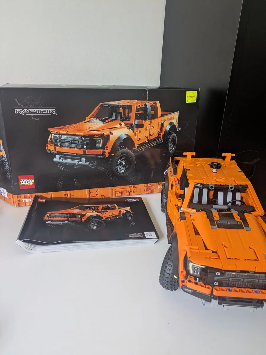 Lego Cars - Image 4