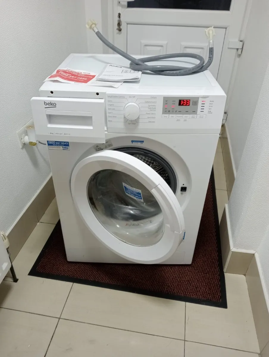 Beko 9kg washing machine - Image 1
