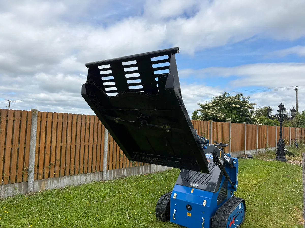 Heavy Duty Brush Topper for mini Skid-Steer - Image 4