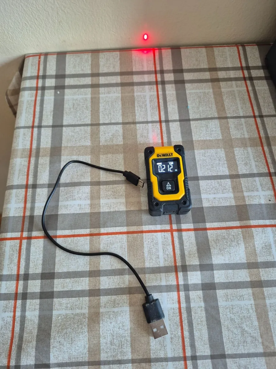 DeWalt laser distance measure