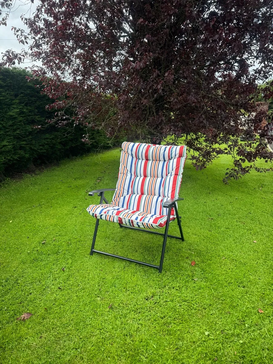 Sun Chairs - Image 1