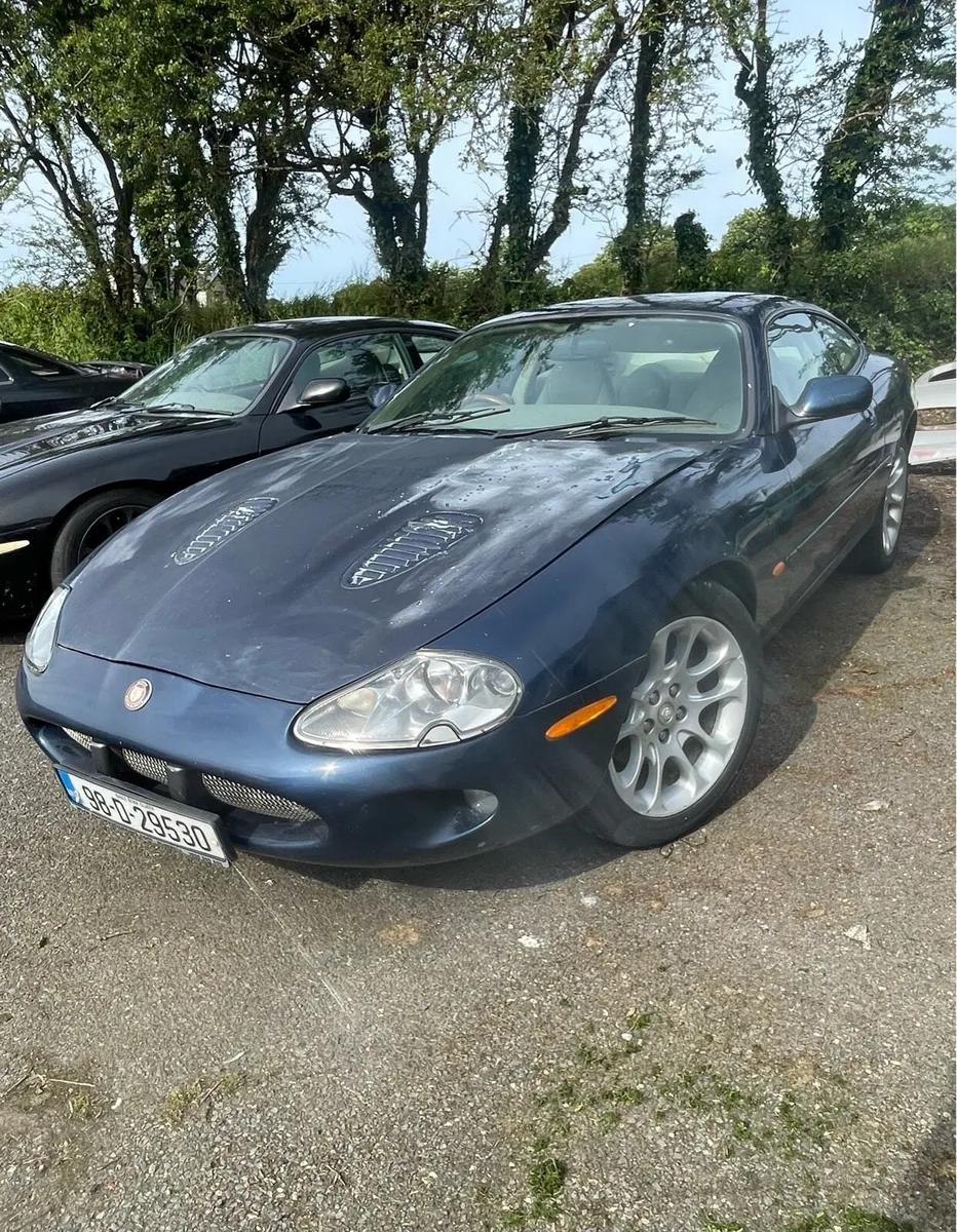 Xkr Jaguar 1998 - Image 3