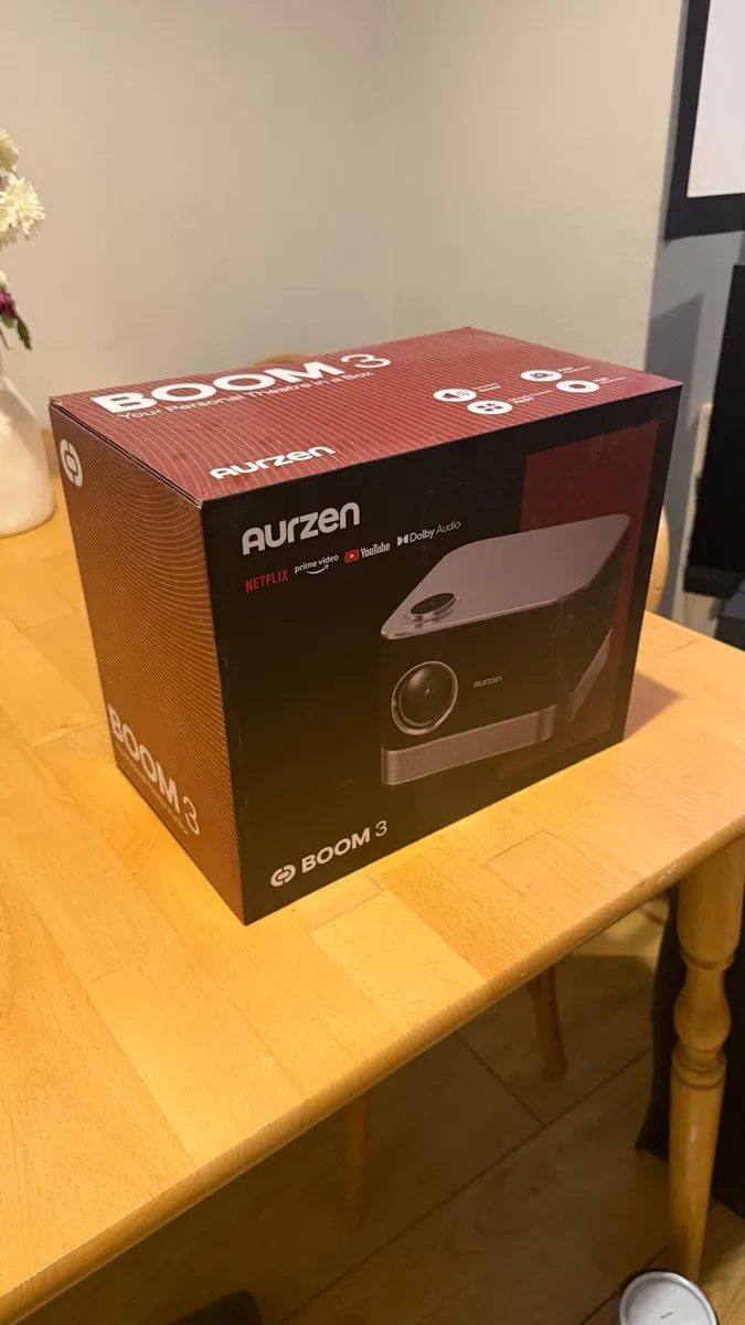 Smart projector - Image 1
