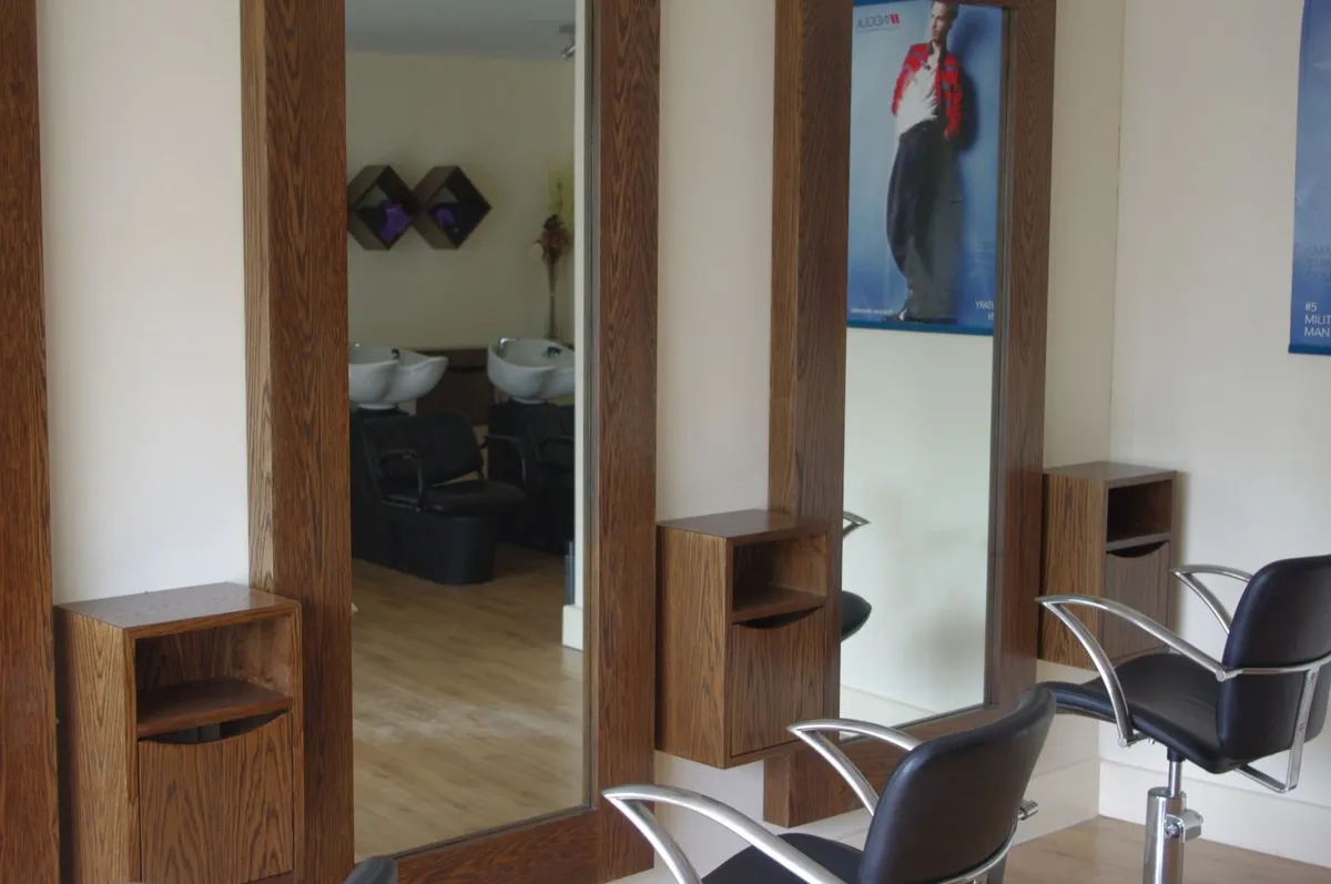 Hair Salon Styling Mirrors & Matching Wall Lockers - Image 2