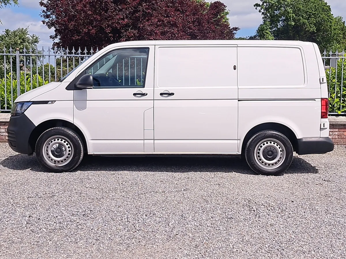 Volkswagen Transporter T32 Model Startline 2.0 Die - Image 3