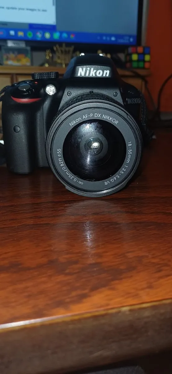 Nikon D3300 AF-P 18-55 VR kit 16 shutter acutation - Image 2