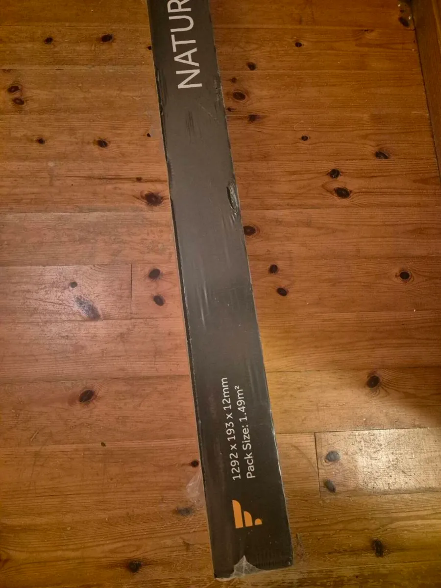 Floor boards - Image 1