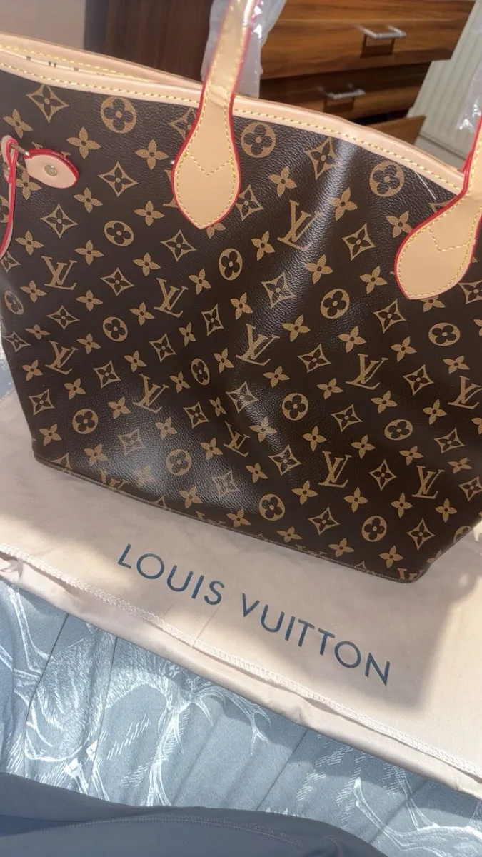 Louis Vuitton Handbag - Image 1