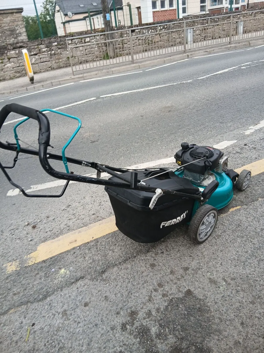 Self-drive lawnmower running 💯 priced - Image 2