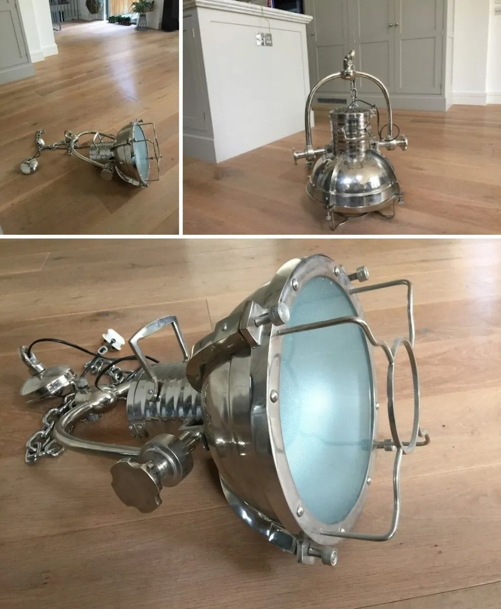 Light Industrial Pendant - Image 1