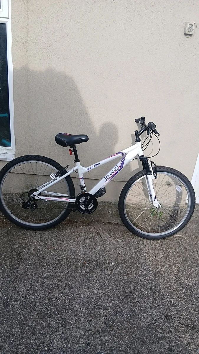 Women's bike - Image 1