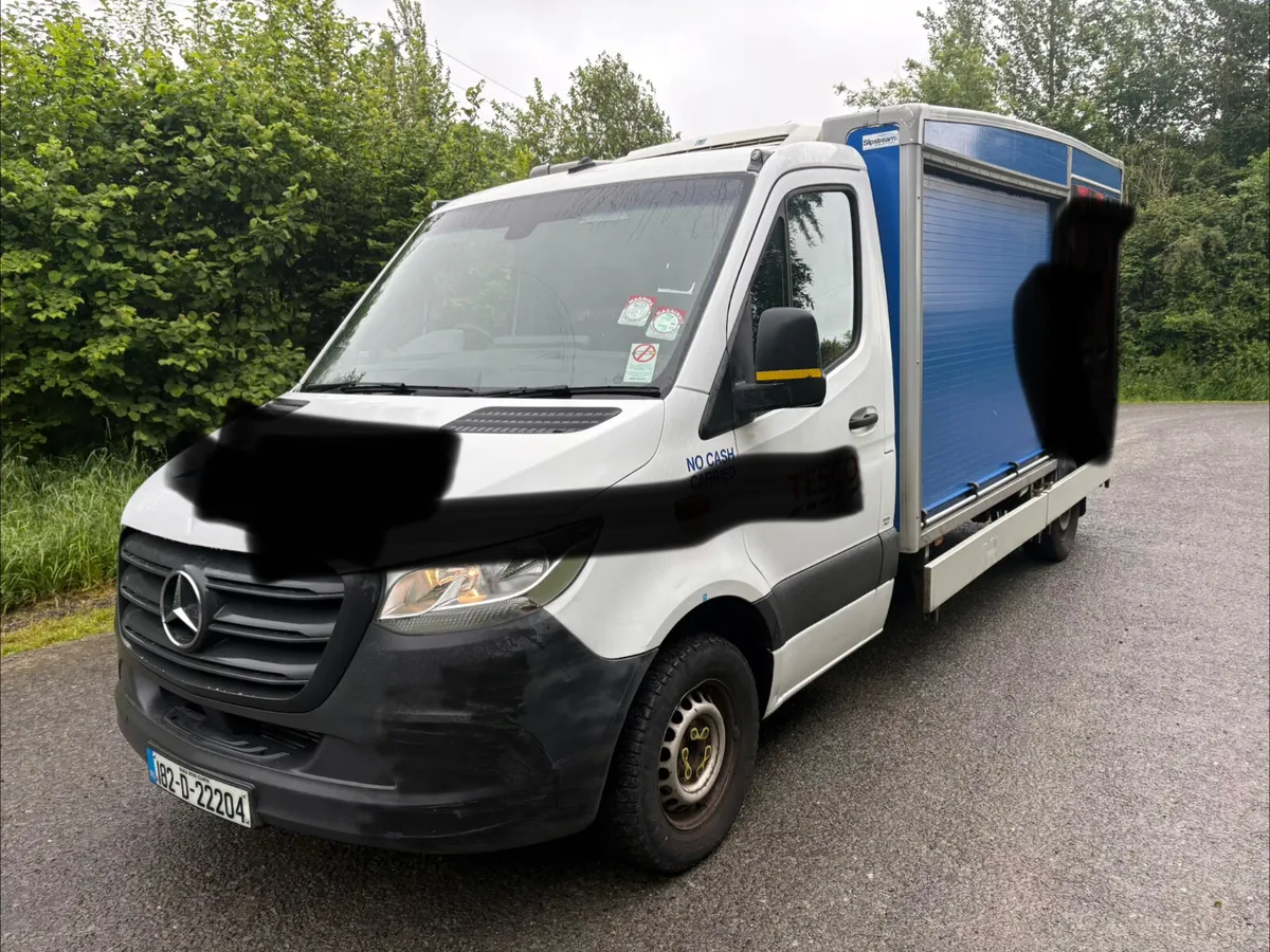 Mercedes Sprinter LWB Low Miles Auto Fridge - Image 3